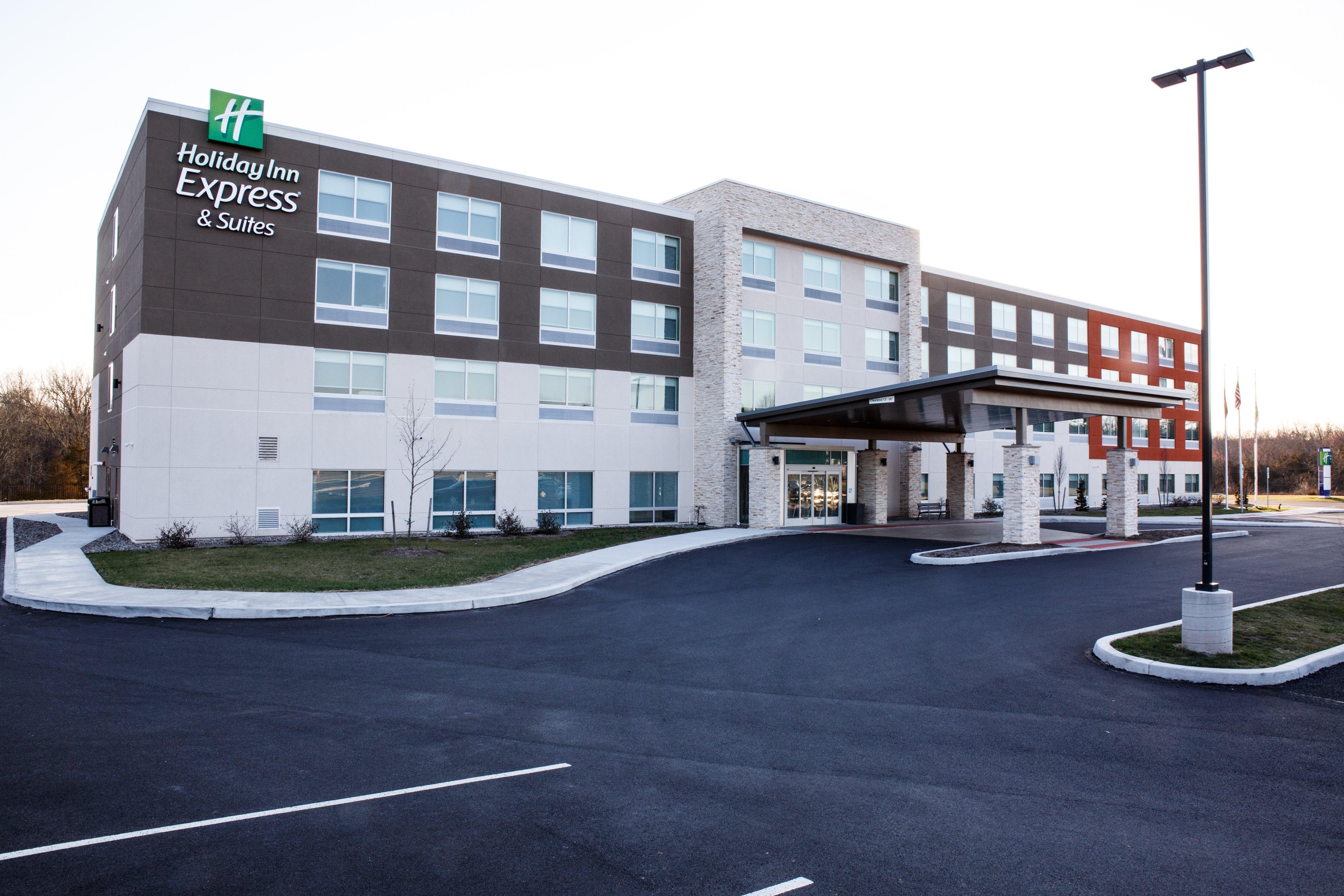 Express & - By Ihg Hotel